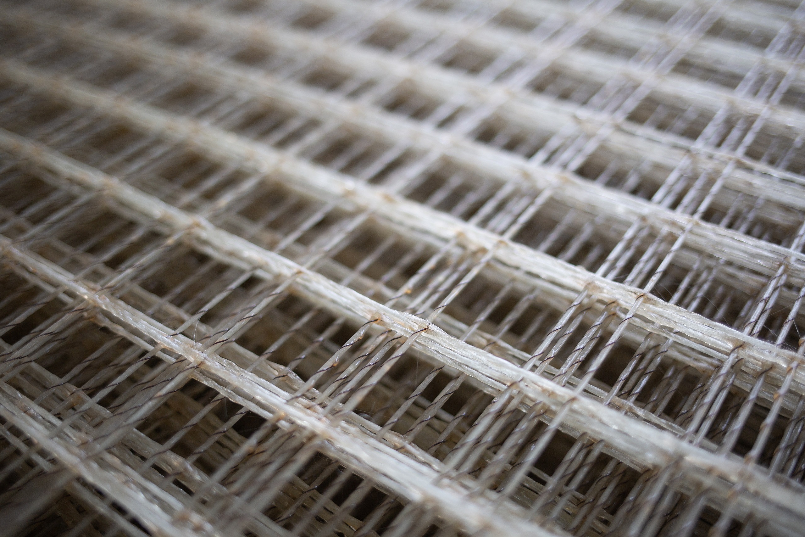 Композитна скловолоконна сітка BAUENZ 1.5BT2-50x50 L2000 у картах - Зображення 4